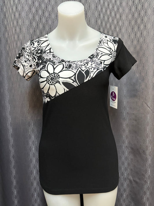 Chandail noir et blanc